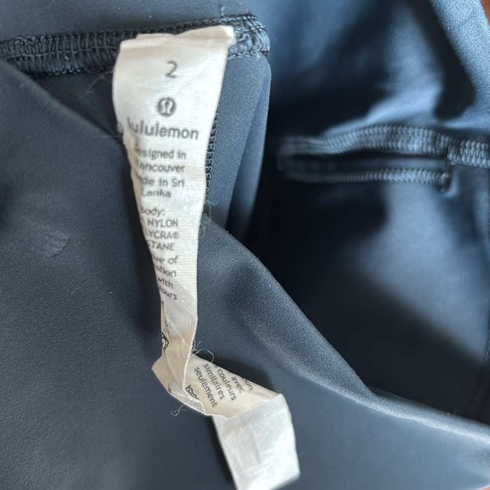 Lululemon blue green leggings Size 2 - Picture 7 of 12